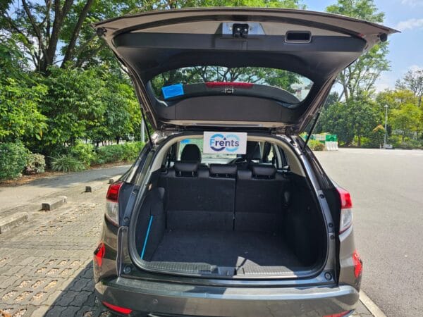 Honda Vezel - Metallic Grey - Image 4