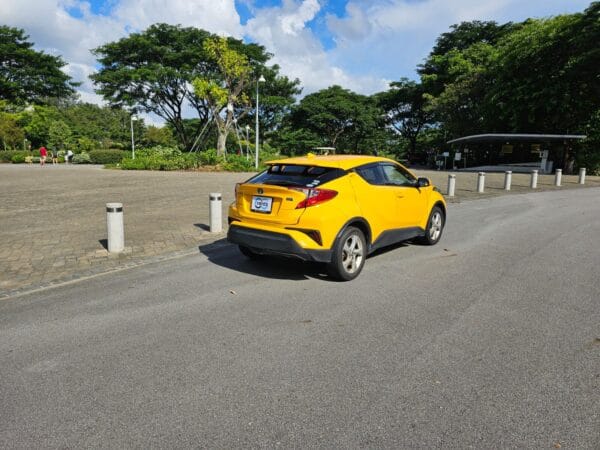 Toyota C-HR - Yellow - Image 2